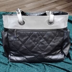 Chanel Tote With Pouch Vtg
